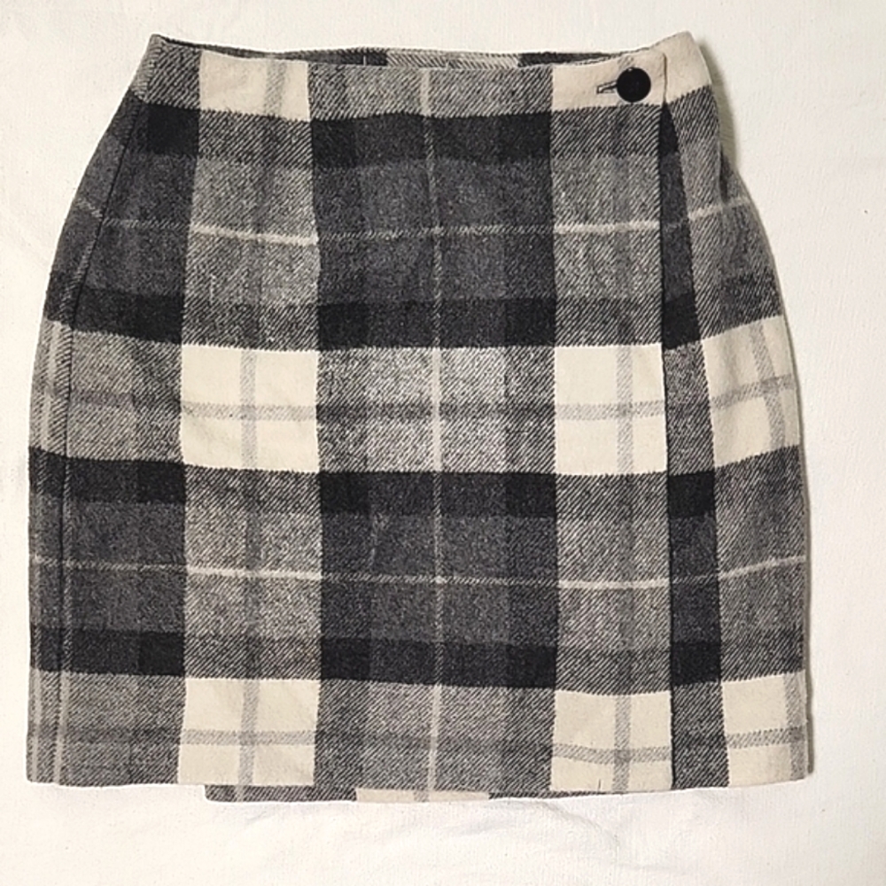 Black and Gray Plaid Mini Skirt Work Casual Pencil